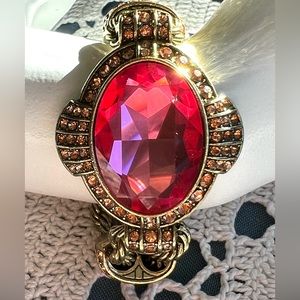 Heidi Daus 🆕 “Chain Of Events” pink crystals bracelet